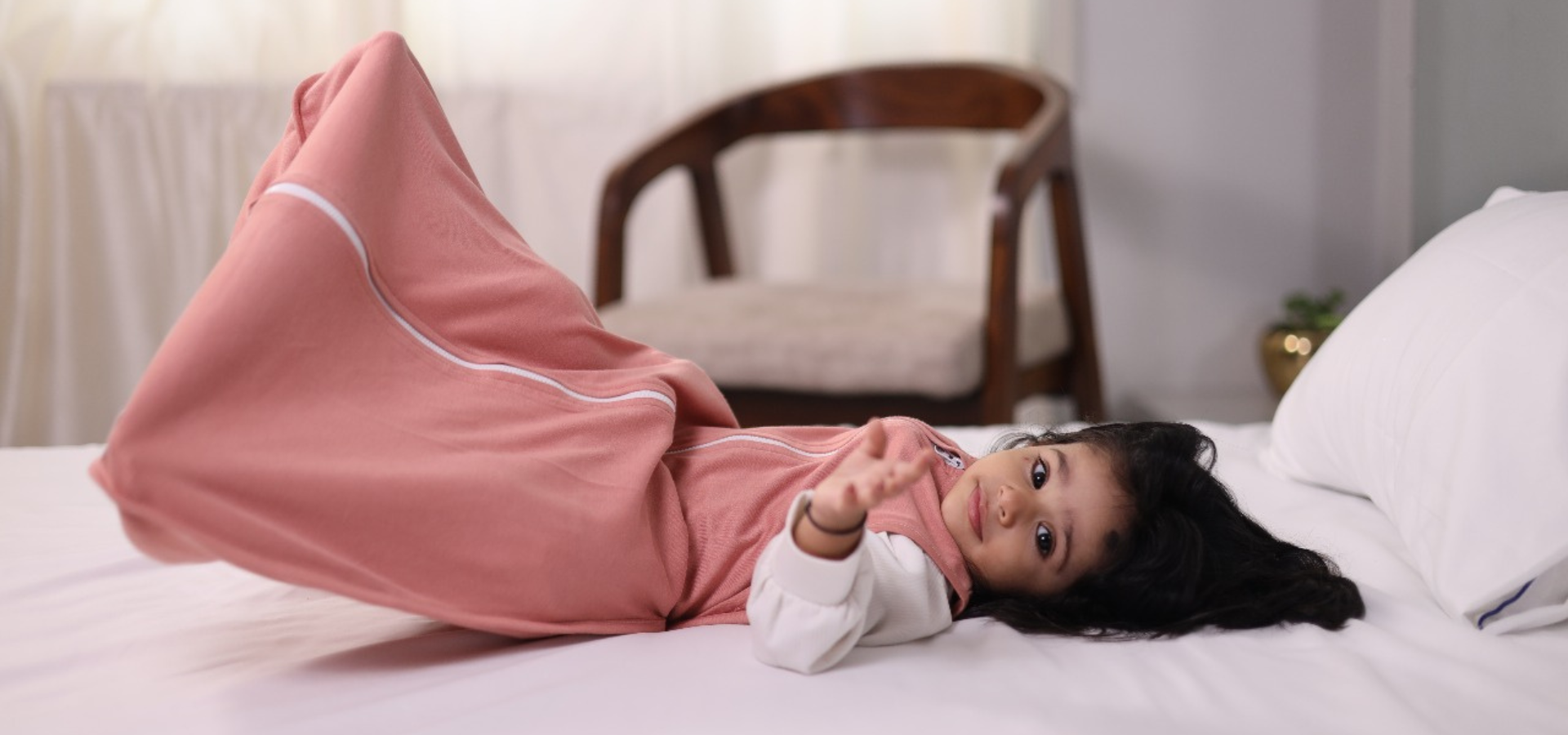 slider image slider_item_P3piQg